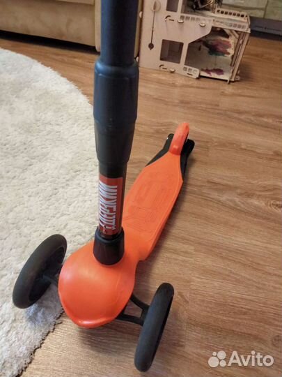 Продам самокат детский