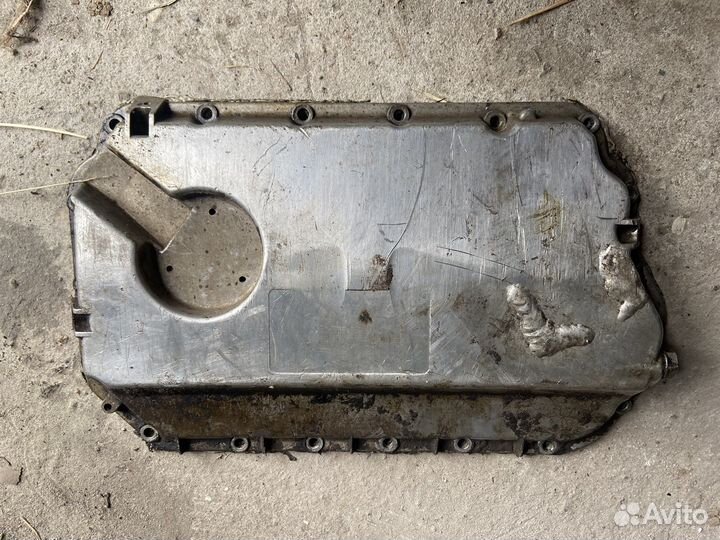 Поддон Audi A6 C5 2.4 бензин