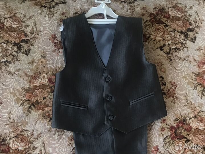 Костюм -двойка(серый)брюки новые синие