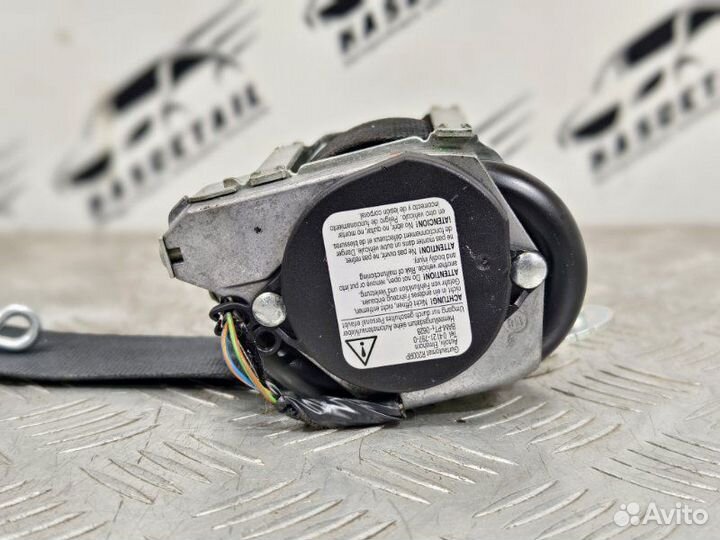 Ремень безопасности передний правый Ford Focus 3