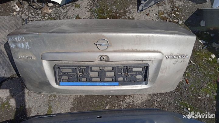 Крышка багажника Opel Vectra B 1998