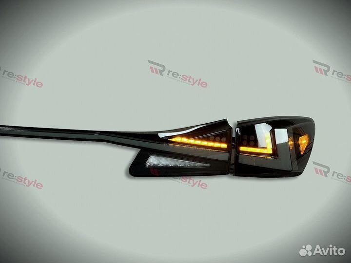 Стопы Lexus IS250 05-12г Led с Планкой