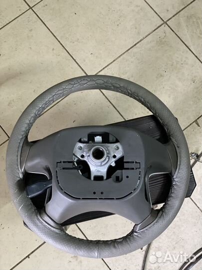 Руль на Toyota Camry
