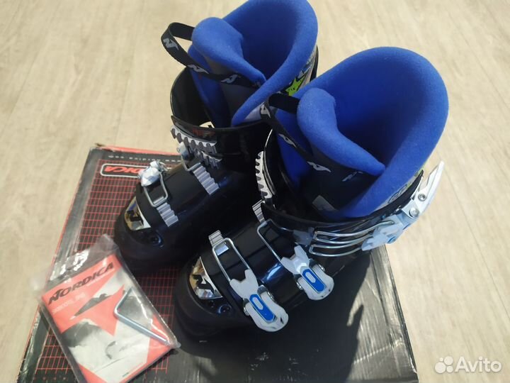 Горнолыжные ботинки Nordica 21.5 см