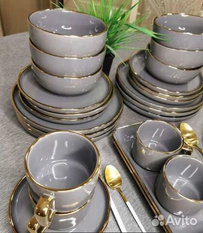 Столовый сервиз новый современный и стильный