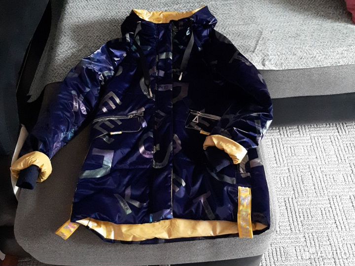 Куртка демисезонная женская