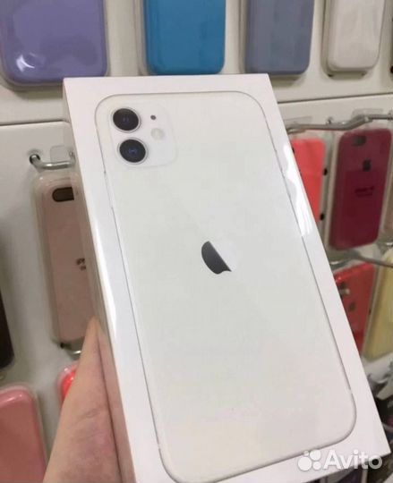 iPhone 11, 64 ГБ