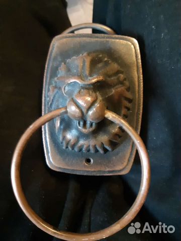 Декоративная дверная ручка