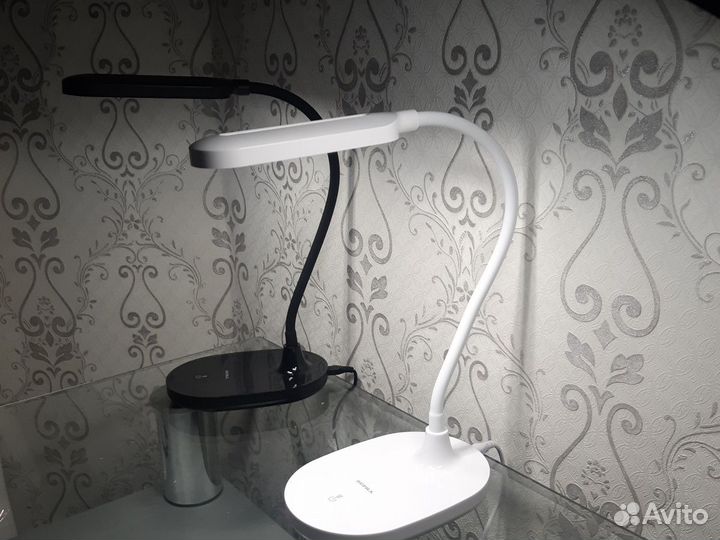 Два Светильника Светодиодные