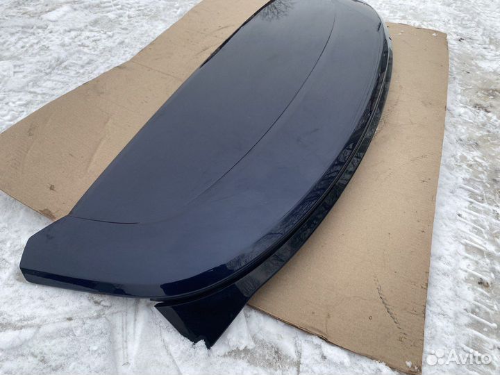 Спойлер крышки багажника Range Rover Vogue 4 L405