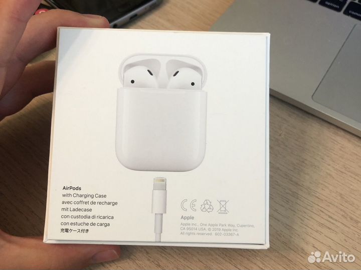 Коробка от airpods