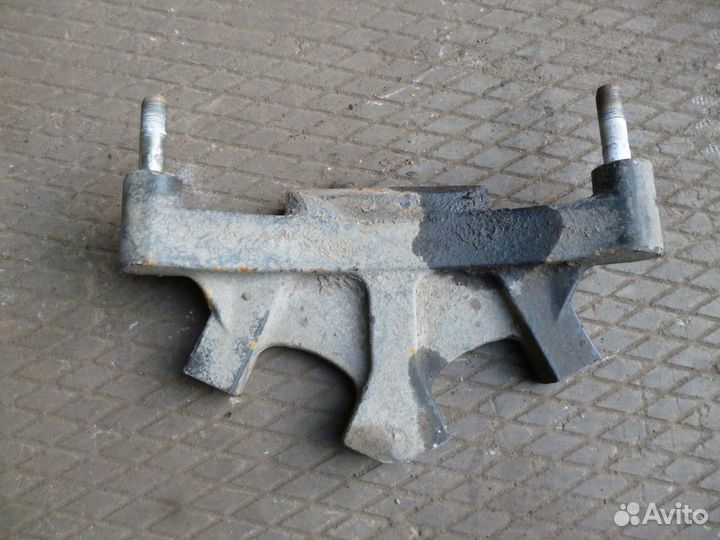 Кронштейн реактивных тяг Камаз 5490 5490291907345