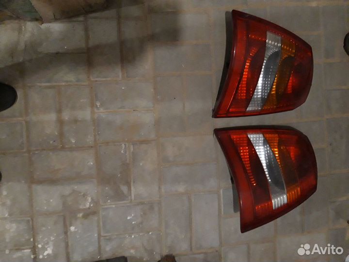 Фонари (задние)