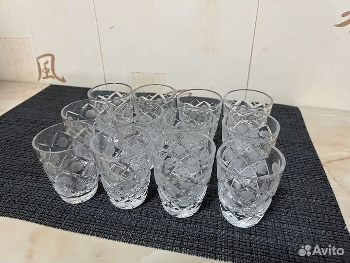Набор хрустальных стопок 12 штук