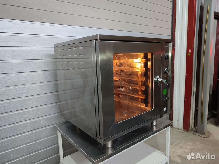 Печь конвекционная 6ур Италия