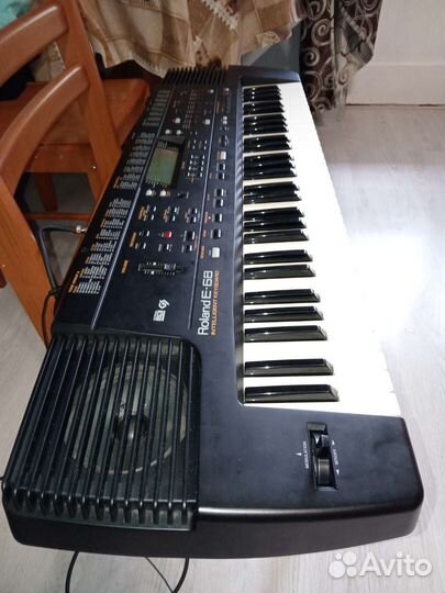 Синтезатор roland e-68