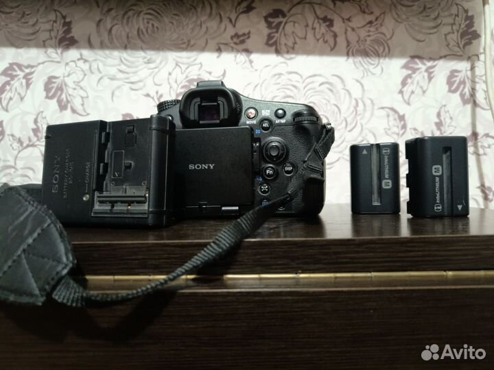 Фотоаппарат sony a77