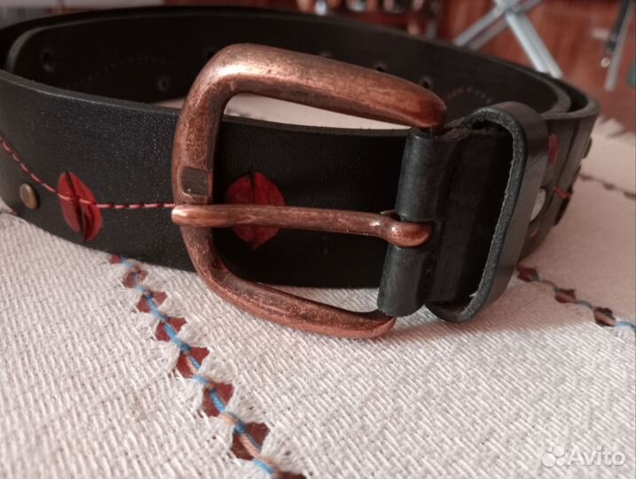Ремни кожаные женские
