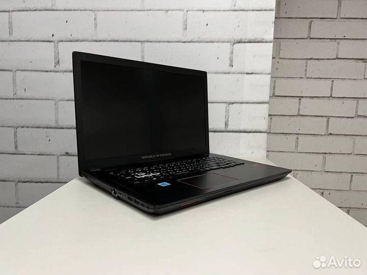 Новый игровой ноутбук asus\Core i5-7300HQ\GTX 1050