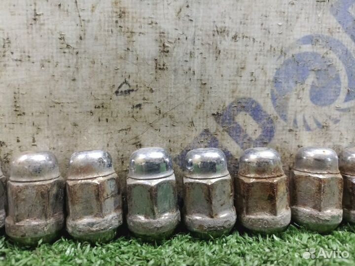 Гайка колесная Hyundai Santa Fe кроссовер 2.4 G4JS