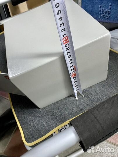 Ящик сейф металлический в состояние нового