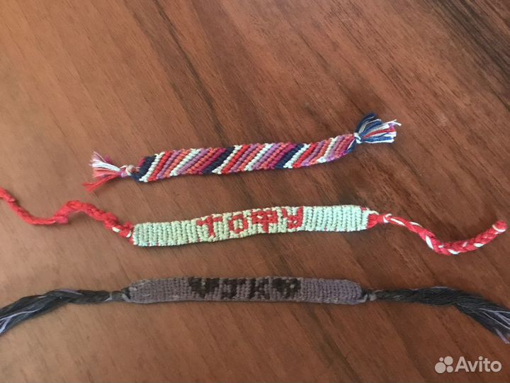 Украшения из бисера и мулине ручной работы
