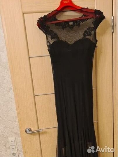 Платье женское 42 44 черное вечернее