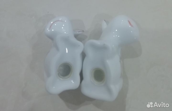 Солонка и перечница фарфоровые