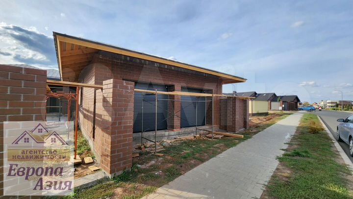 Коттедж 125 м² на участке 6 сот.