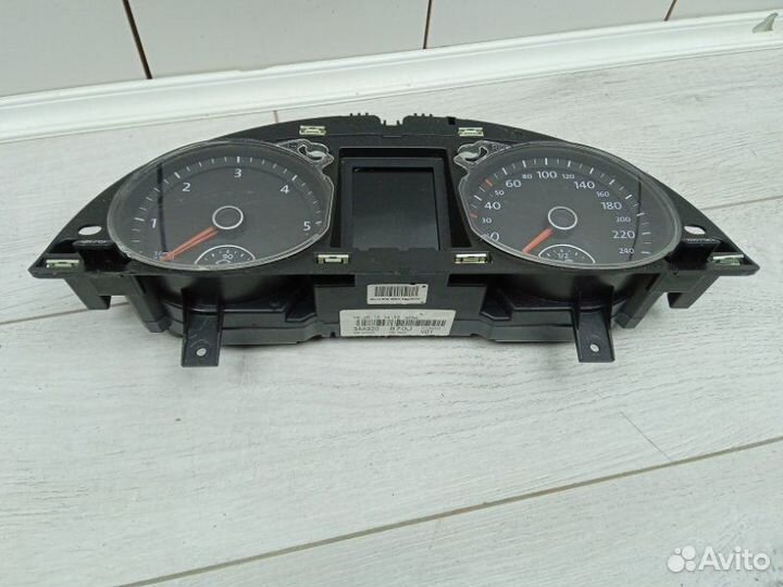 Щиток приборов Volkswagen Passat универсал cayc