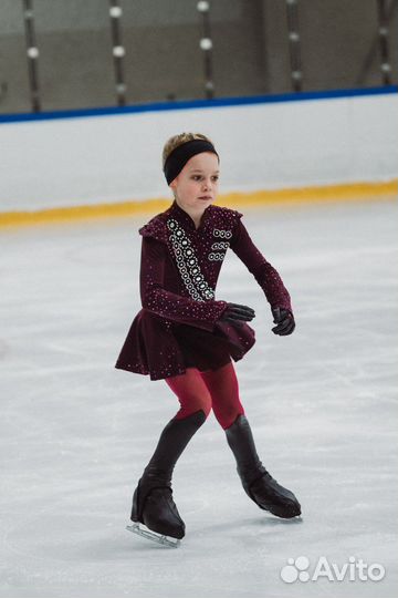 Костюм для фигурного катания 122
