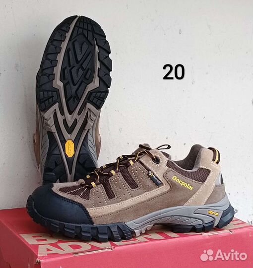 Трекинговая обувь Onepolar