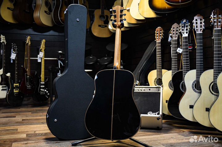 Акустическая Гитара Lag (комплект)