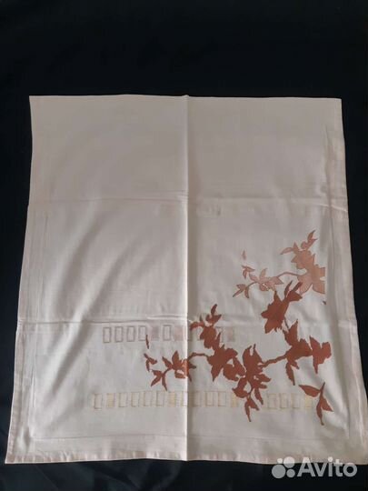 Наволочки с вышивкой