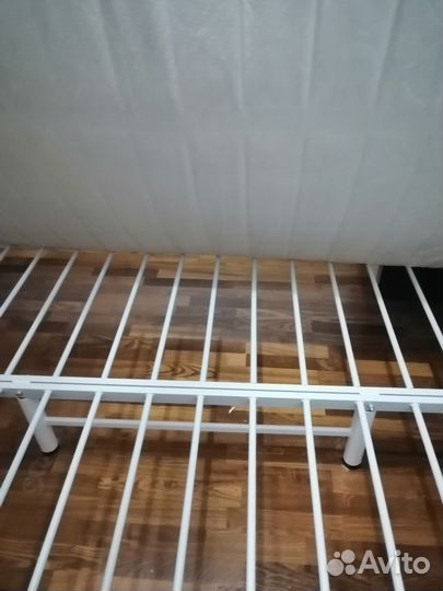 Кровать металлическая 140 на 200