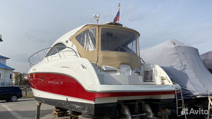 Продаю яхту Beneteau Monte Carlо Hard Top, 2010г