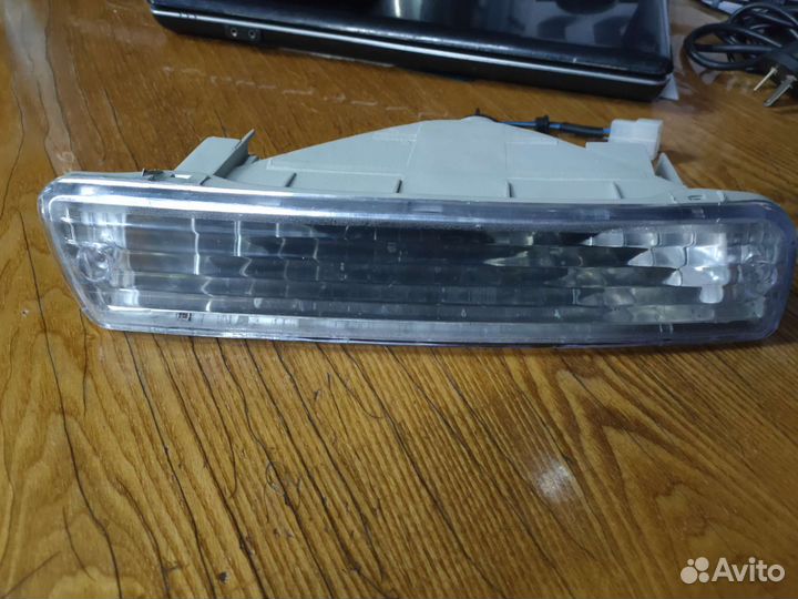 Поворотник на бампер land cruiser80