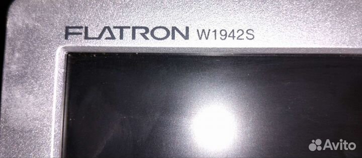 Монитор LG flatron W1942S SF