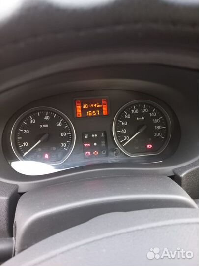 Nissan Almera 1.6 МТ, 2017, 301 445 км