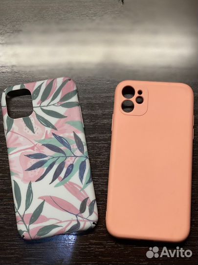 Чехлы на iPhone 11