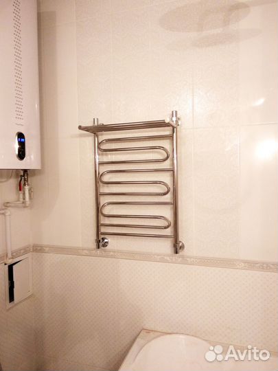 Полотенцесушитель водяной с полочкой 80х50 новый