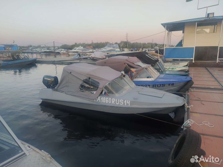 Лодка Обь М