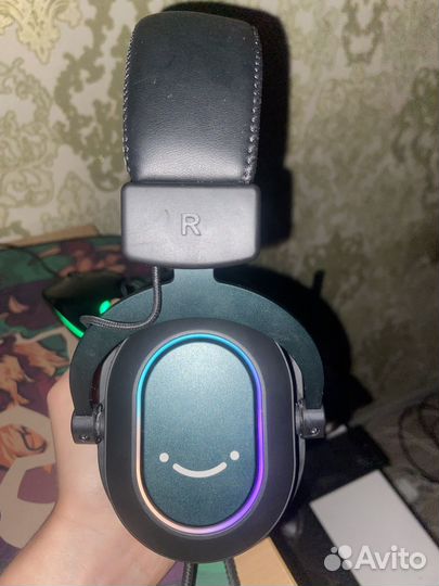 Игровые наушники