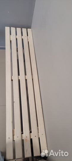 Скамейка деревянная