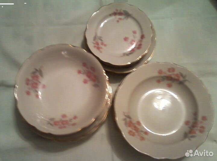 Сервиз столовый (Дулево), розовый цветок