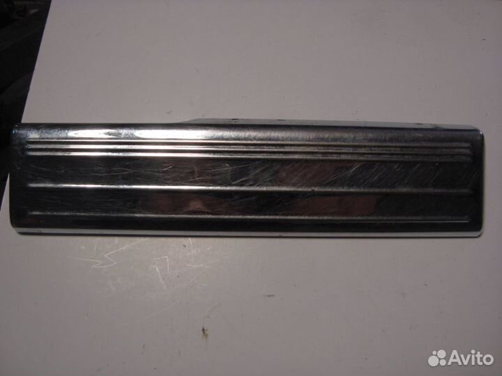 Накладка на порог внутренняя задняя правая W220 A2206805835