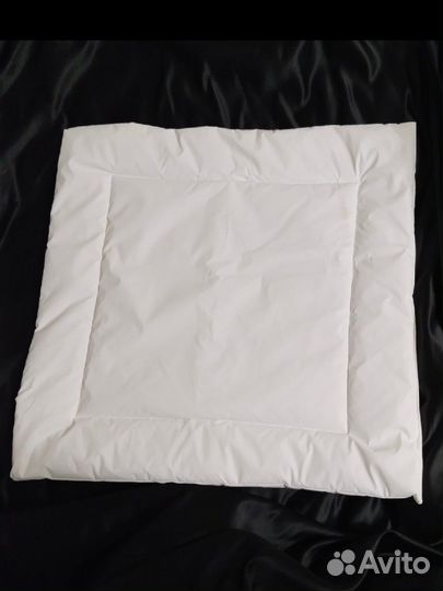 Матрасик непромокаемый на пеленальный столик