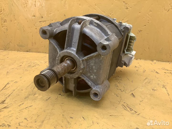 Двигатель мотор Ariston TX85. (1508)