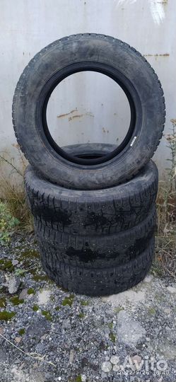 Pirelli Ice Zero 185/65 R15 92T