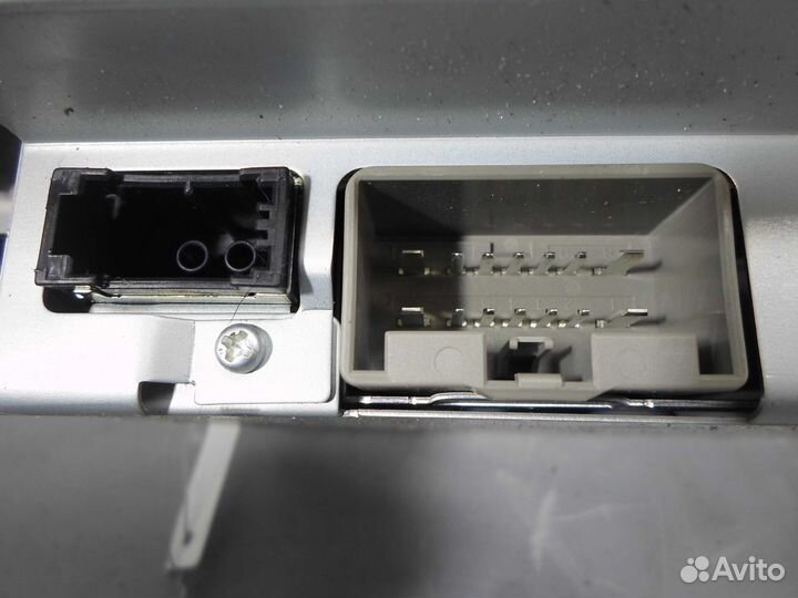 Магнитола Volvo V70 3 (BW) 31210433AB